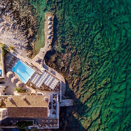 Kyrimai Hotel Yerolimin Eksteriør billede